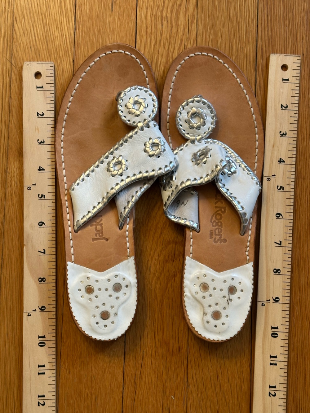 Jack Rogers White Leather Navajo-Style Medallion Sandals Boho Festival - Picture 2 of 9